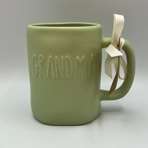 New Rae Dunn Green GRANDMA Coffee Tea Mug